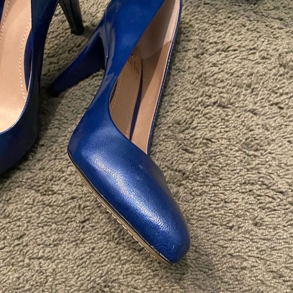 Vince Camuto Blue heels